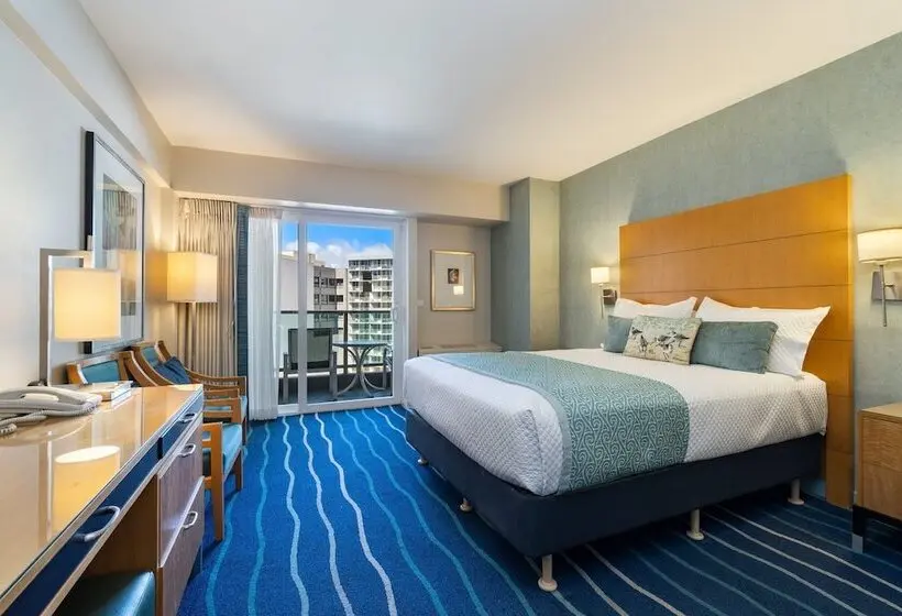 Ala Moana Hotel By Mantra