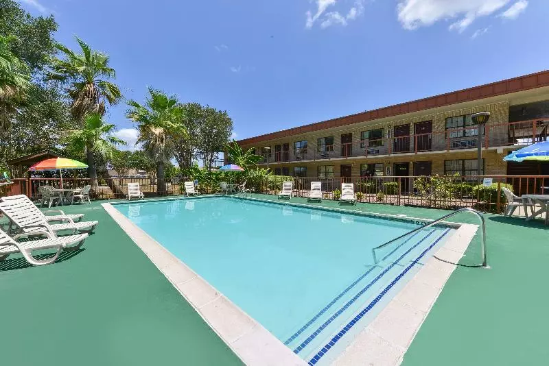 호텔 Americas Best Value Inn & Suites Victoria