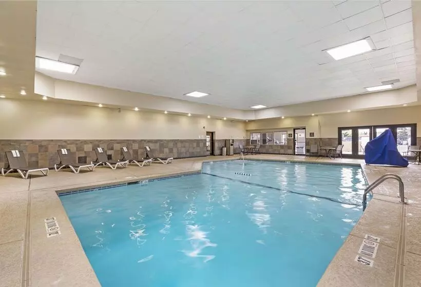 هتل Best Western Plus The Charles