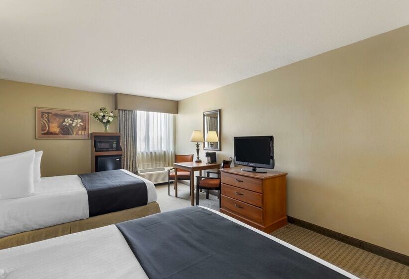 בית מלון כפרי Best Western Plus The Charles