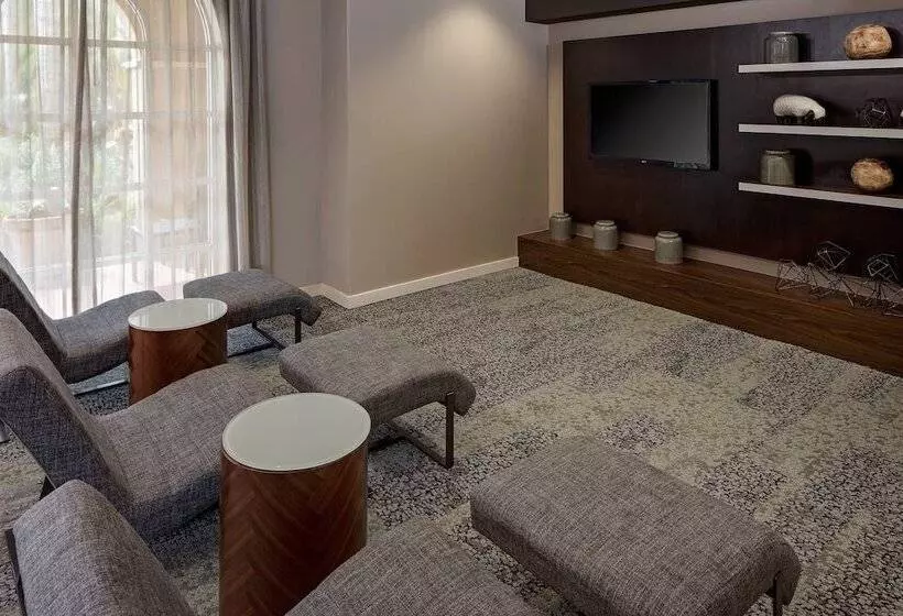 Отель Courtyard By Marriott Fort Lauderdale North/cypress Creek