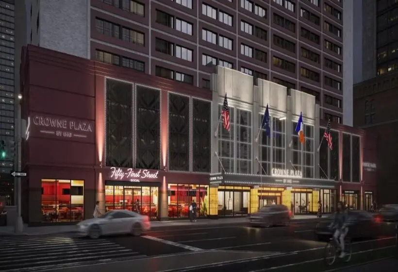 هتل Crowne Plaza Manhattan Times Square by IHG