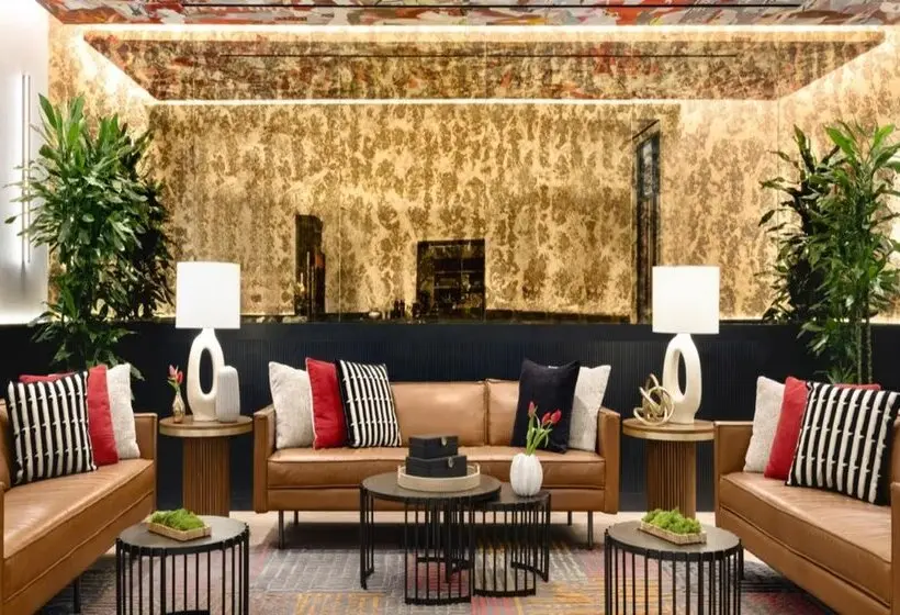 هتل Crowne Plaza Manhattan Times Square by IHG
