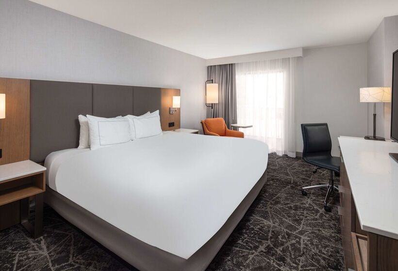 هتل Doubletree By Hilton Sacramento