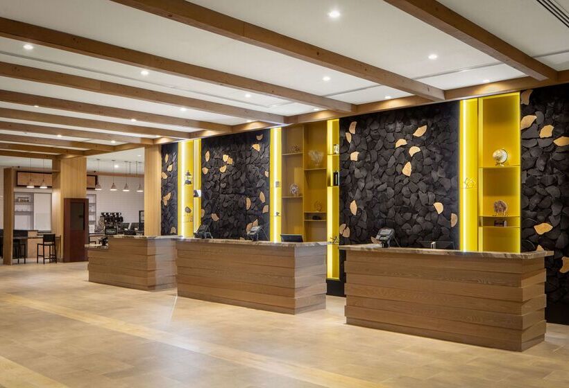 هتل Doubletree By Hilton Sacramento