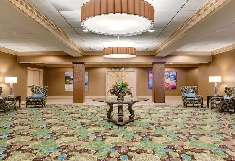 Holiday Inn Hotel & Suites Overland Park West, An Ihg