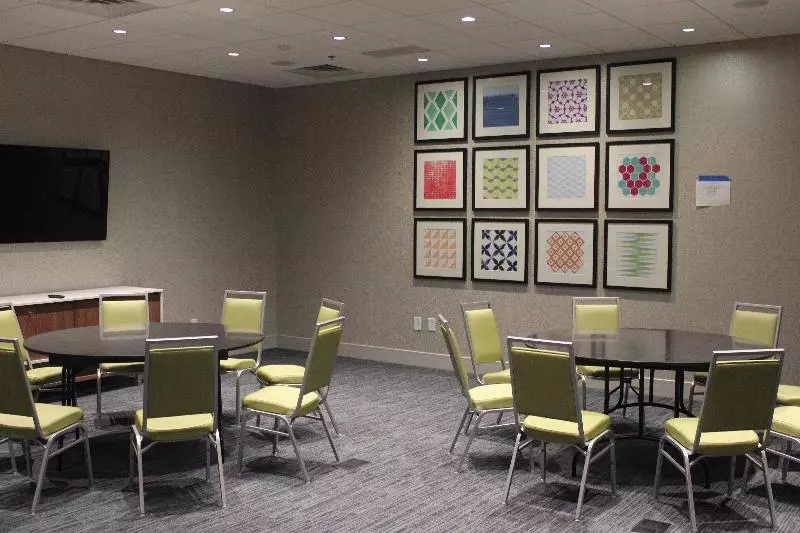 호텔 Holiday Inn Express Athens   University Area, An Ihg