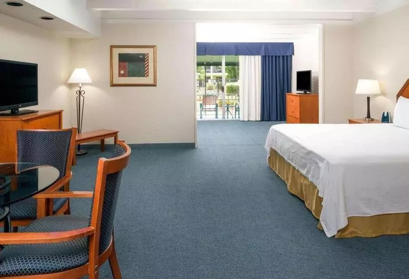 فندق Independence 47