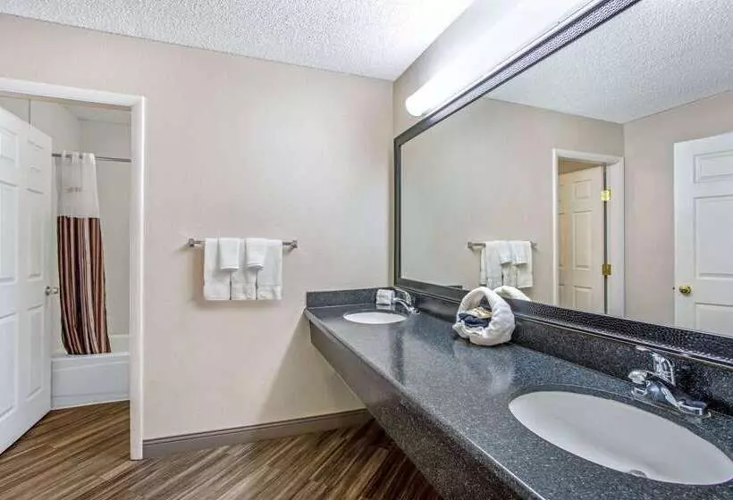 فندق La Quinta Inn By Wyndham Tucson East