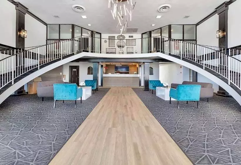 فندق Days Inn By Wyndham Erie