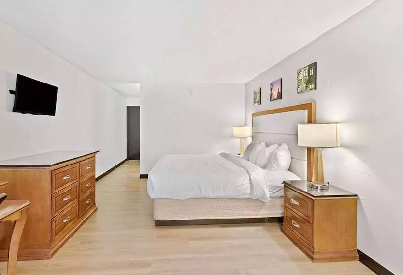 فندق Days Inn By Wyndham Erie