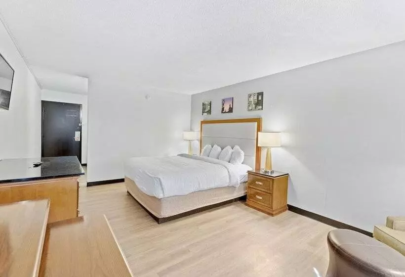 فندق Days Inn By Wyndham Erie