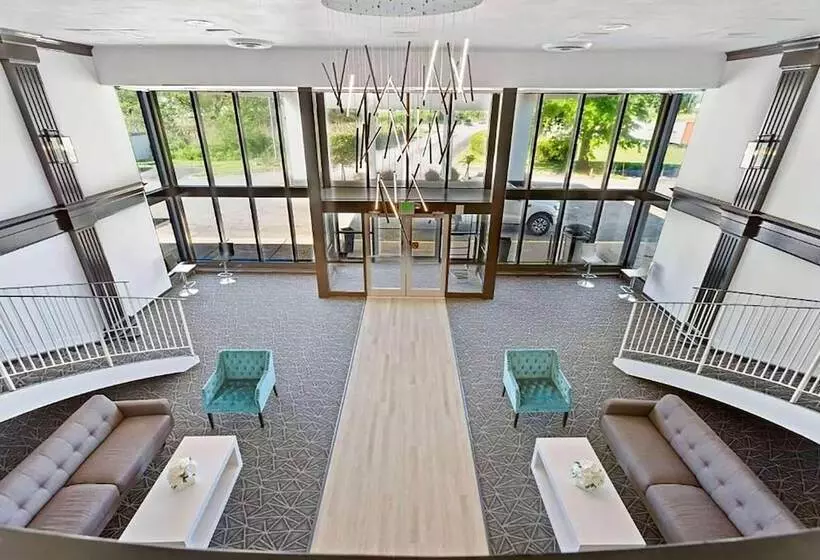 فندق Days Inn By Wyndham Erie