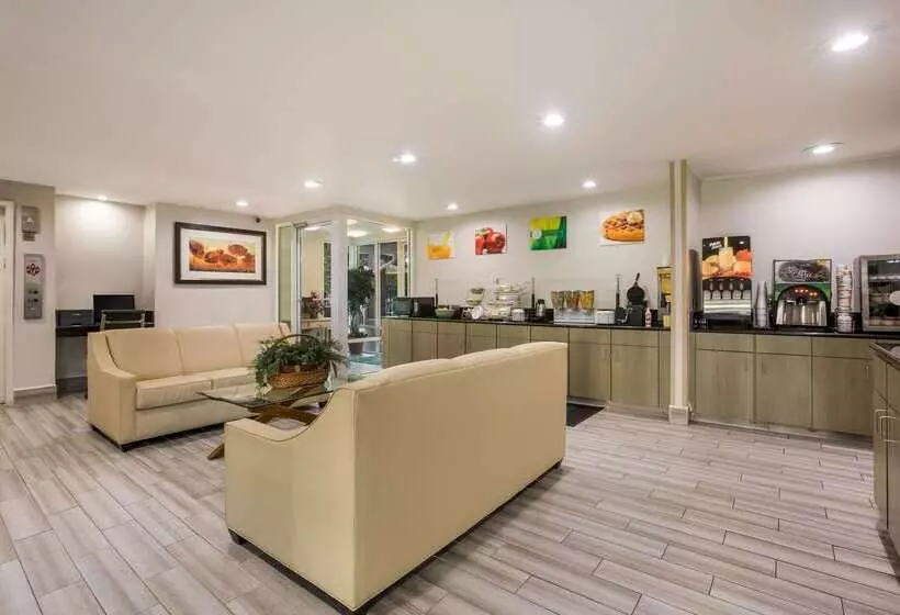 בית מלון כפרי Quality Inn Northlake