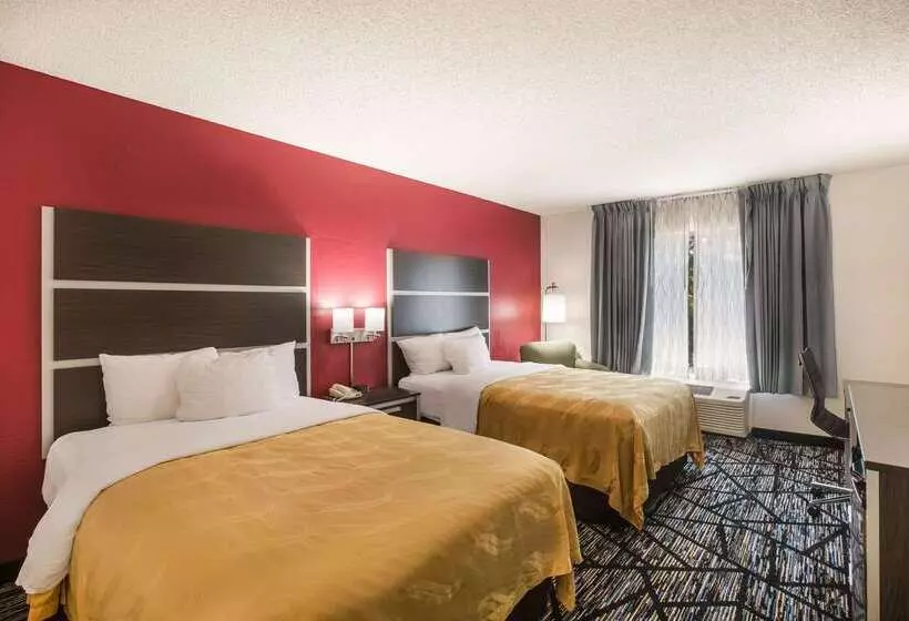 בית מלון כפרי Quality Inn Northlake