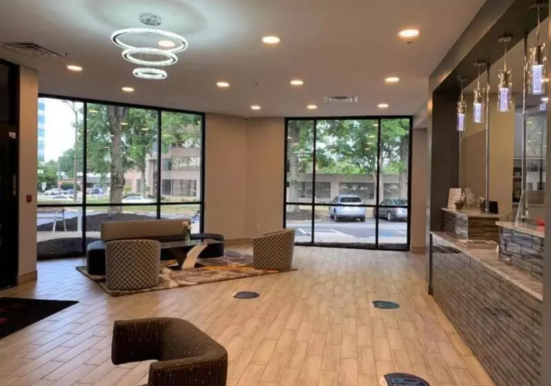 Szálloda Ramada By Wyndham Gainesville