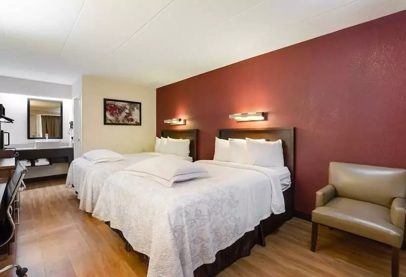 Otel Super 8 By Wyndham Deerfield   Northbrook