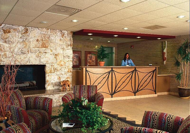 فندق Safari Inn, A Coast