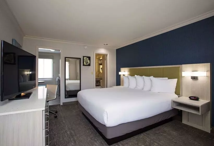 Surestay Hotel By Best Western Santa Monica