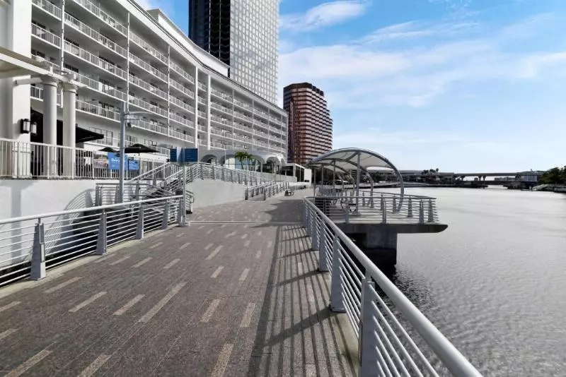 فندق Tampa Riverwalk