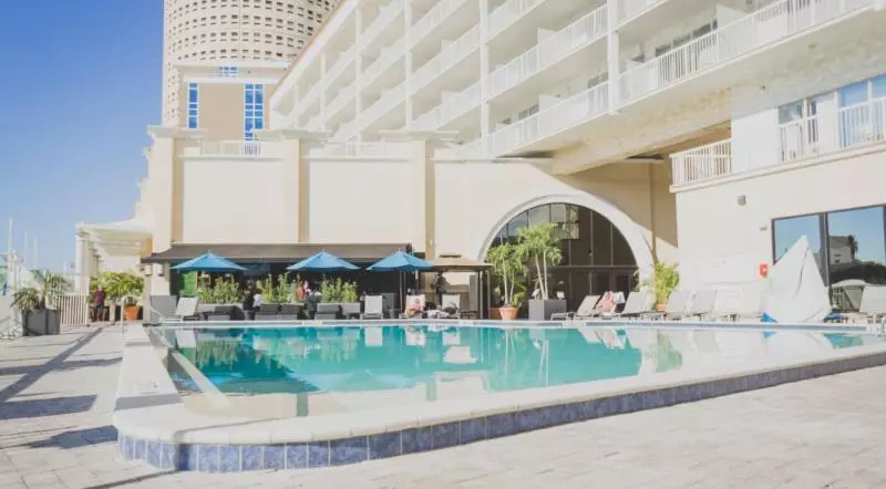 فندق Tampa Riverwalk