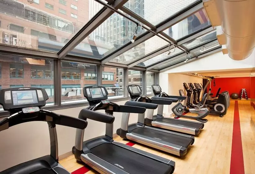 Hotel The Manhattan at Times Square