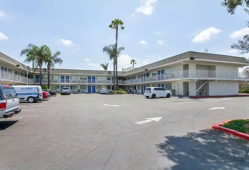 Motel 6rosemead, Ca  Los Angeles