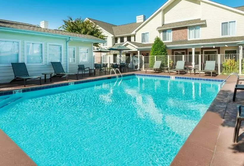 Residence Inn Charlotte University Research Park