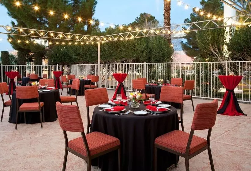 Residence Inn By Marriott Las Vegas Convention Center