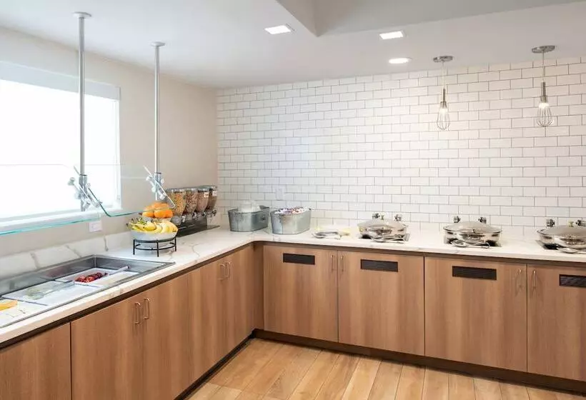 Residence Inn By Marriott Las Vegas Convention Center