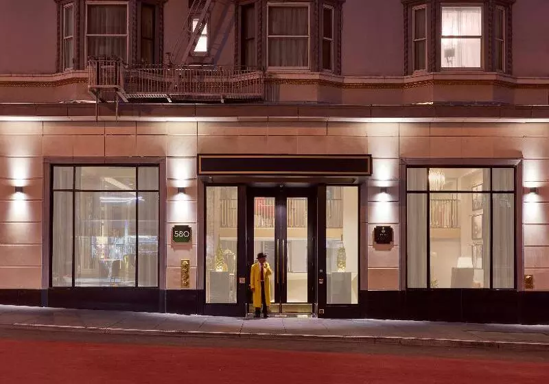 Staypineapple, An Elegant Hotel, Union Square