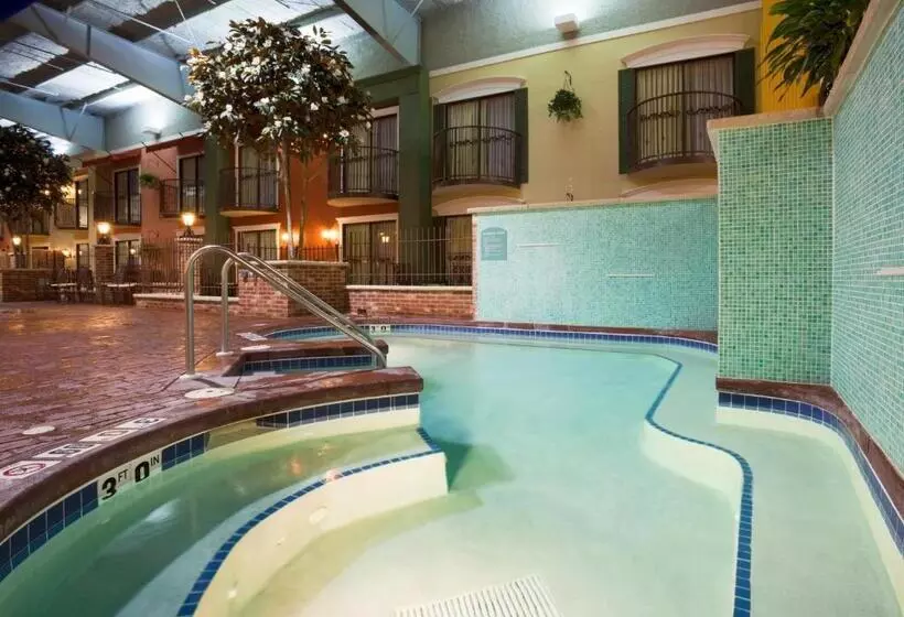 Holiday Inn Hotel & Suites Minneapolis Lakeville, An Ihg