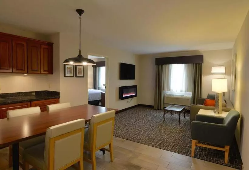 Holiday Inn Hotel & Suites Minneapolis Lakeville, An Ihg