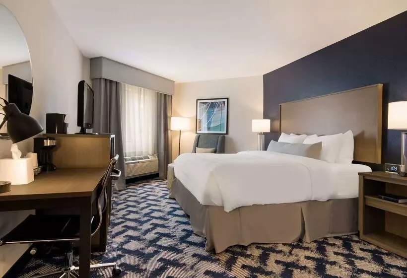 The Inn on Maritime Bay, Ascend Hotel Collection