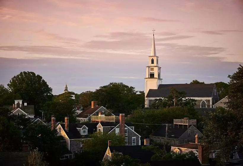 ホテル Cliff Lodge