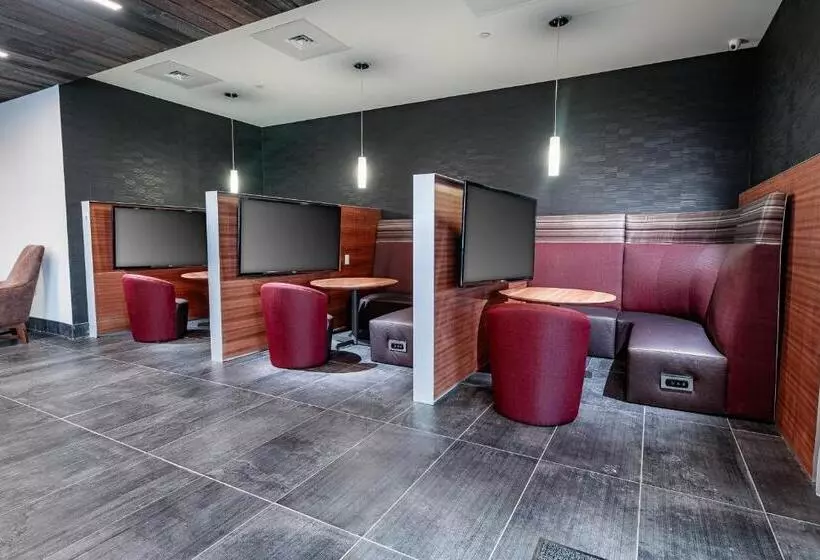 酒店 Courtyard By Marriott Toledo West