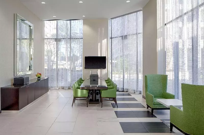 Doubletree By Hilton Hotel Houston   Greenway Plaza