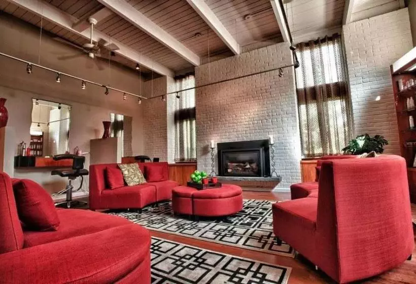 Отель Inn at Nichols Village