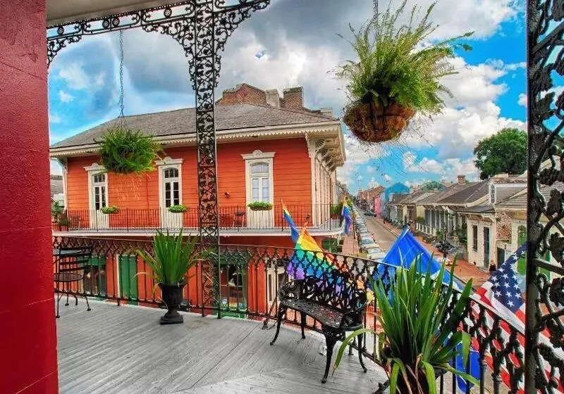Otel Inn On St. Peter, A French Quarter Guest Houses Property