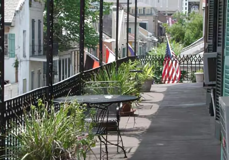 Otel Inn On St. Peter, A French Quarter Guest Houses Property