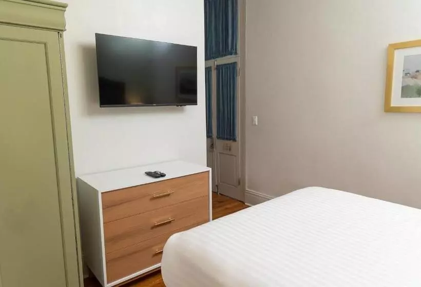 Otel Inn On St. Peter, A French Quarter Guest Houses Property