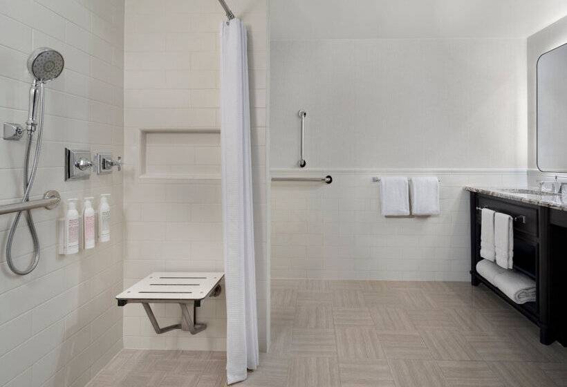 Otel Le Méridien Washington, D.C., The Madison