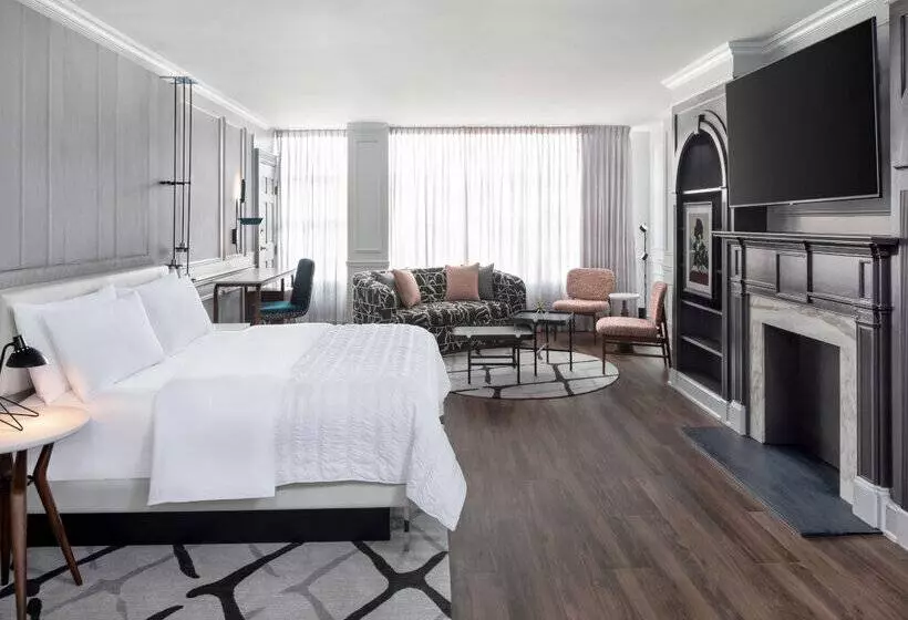 Отель Le Méridien Washington, D.C., The Madison