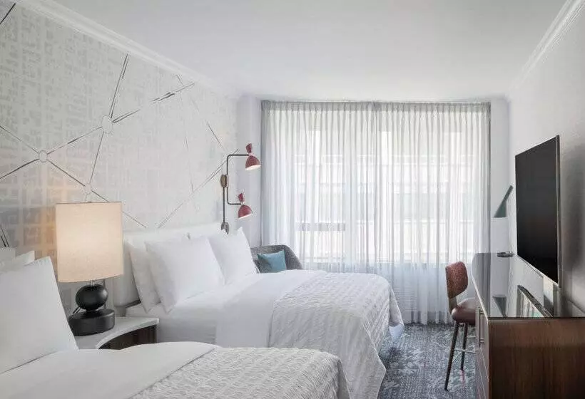 Отель Le Méridien Washington, D.C., The Madison