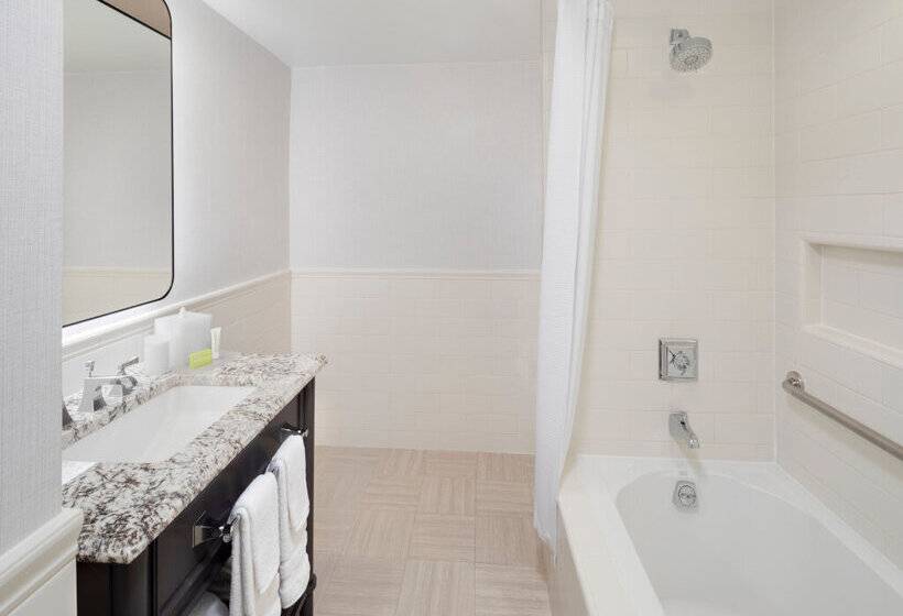 Otel Le Méridien Washington, D.C., The Madison