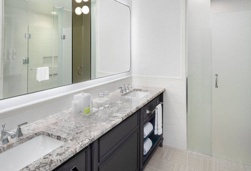 Otel Le Méridien Washington, D.C., The Madison