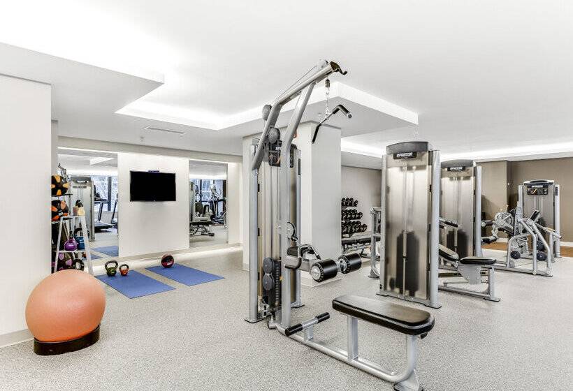 Otel Le Méridien Washington, D.C., The Madison