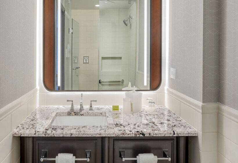 Otel Le Méridien Washington, D.C., The Madison