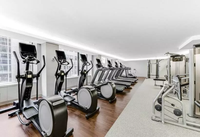 Отель Le Méridien Washington, D.C., The Madison