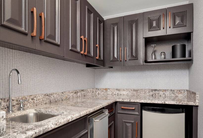 Otel Le Méridien Washington, D.C., The Madison